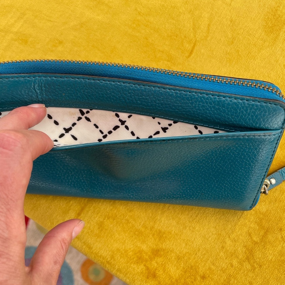 Kate Spade Turquoise Leather Zippered Wallet 4” x 8” - Picture 5 of 9